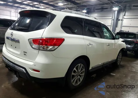 2016 Nissan Pathfinder S z USA, uszkodzony, nr VIN 5N1AR2MM1GC662516